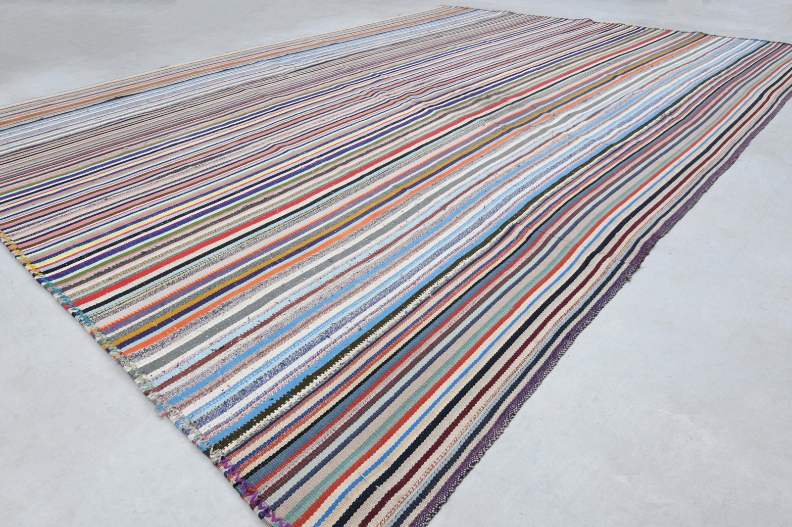 10.1x13.5 ft, ANTIQUE COLORFUL KILIM - 4