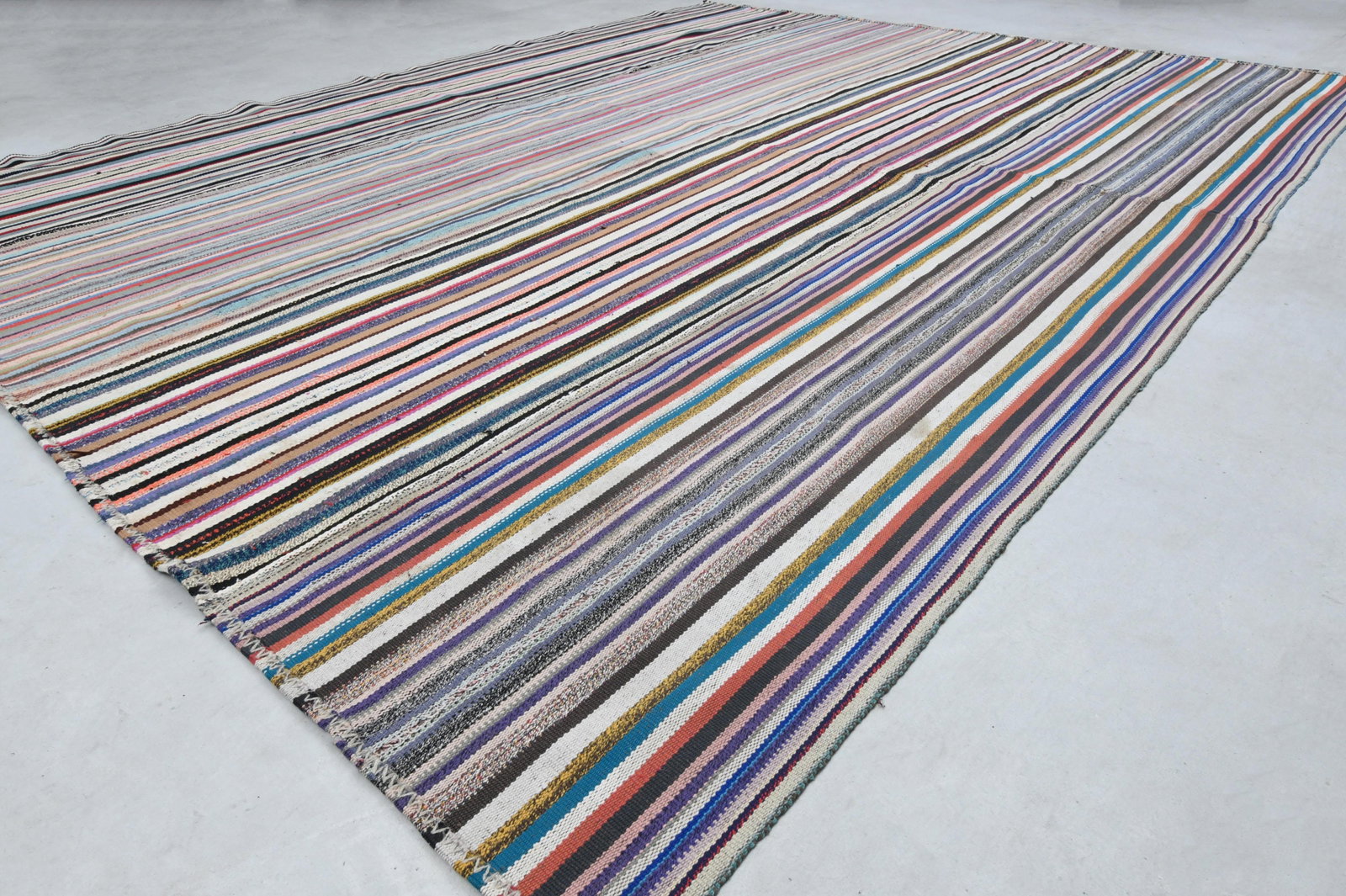 10.8x13.3 ft, RAINBOW KILIM RUG - 4