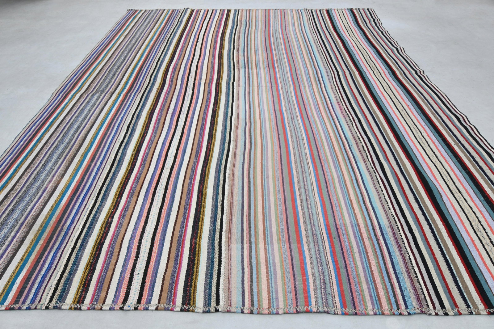 10.8x13.3 ft, RAINBOW KILIM RUG - 7