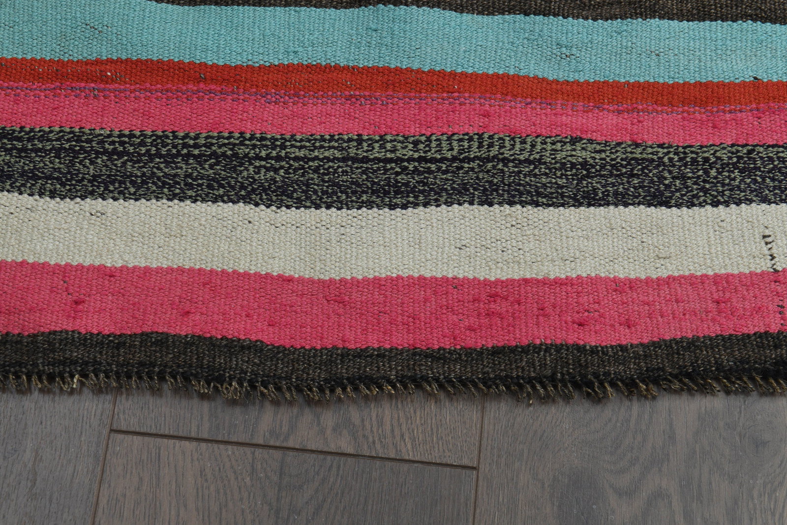 4'5x11'5 ft, WIDE RUNNER RUG - 8