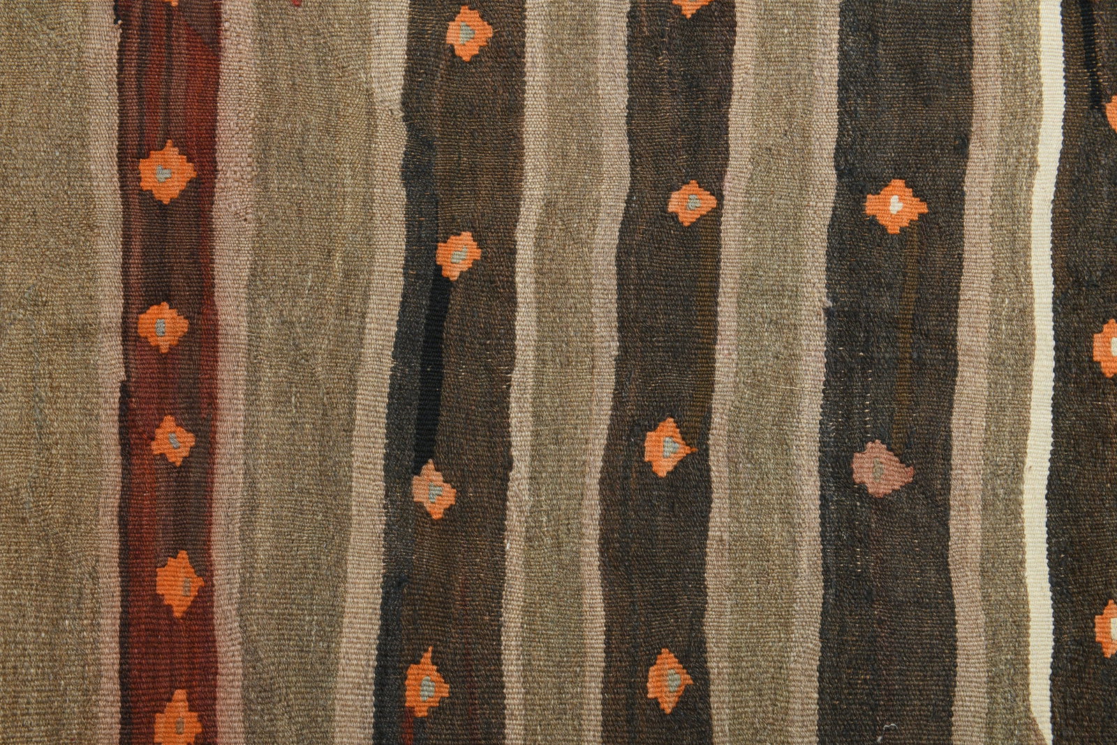 5'5x9'7 ft, BROWN STRIPED KILIM - 9