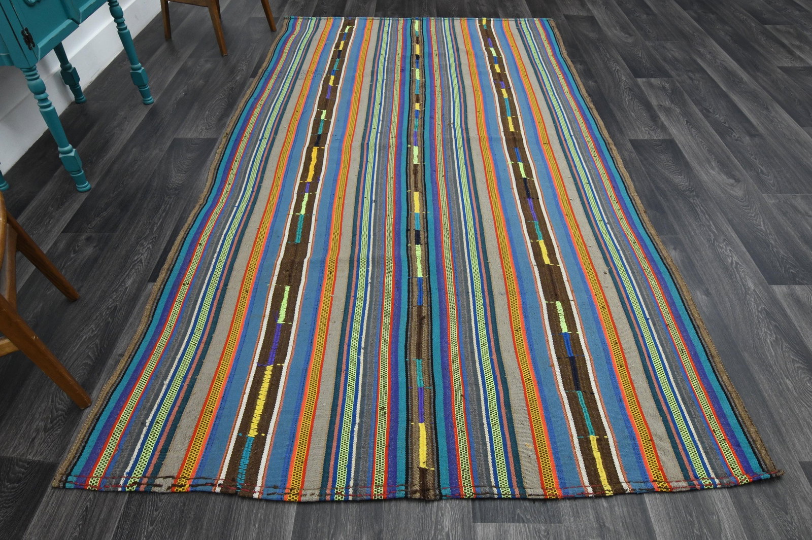 5.6x10 ft, TURKISH KILIM Rug: Title: 5.6x10 ft, TURKISH KILIM Rug Description: This Turkish one-of-a-kind Vintage Flatweave Kilim Rug is hand-knotted and handwoven by the most skilled artisans who use pure wool, in vibrant, natura