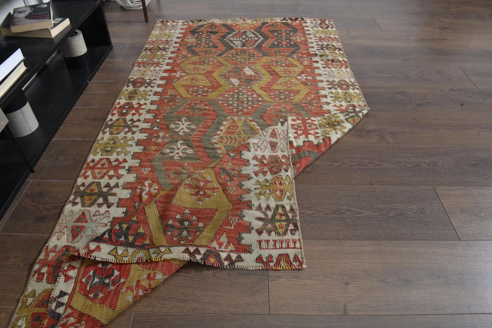 Turkish Handwoven Vintage Kilim: Title: Turkish Handwoven Vintage Kilim Description: This Turkish one-of-a-kind Vintage Flatweave Kilim Rug is hand-knotted and handwoven by the most skilled artisans who use pure wool, in vibrant,