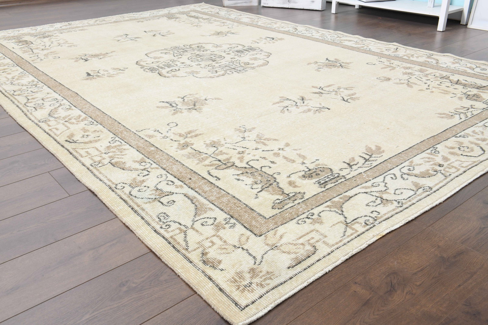 7'2x10'6 ft, FLORAL, HERITAGE RUG - 7