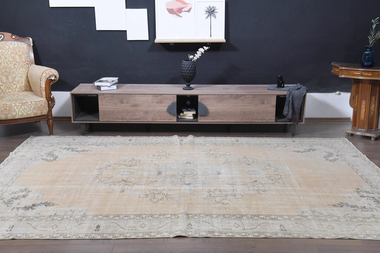 7'1x10'8 ft, VINTAGE AREA RUG - 2