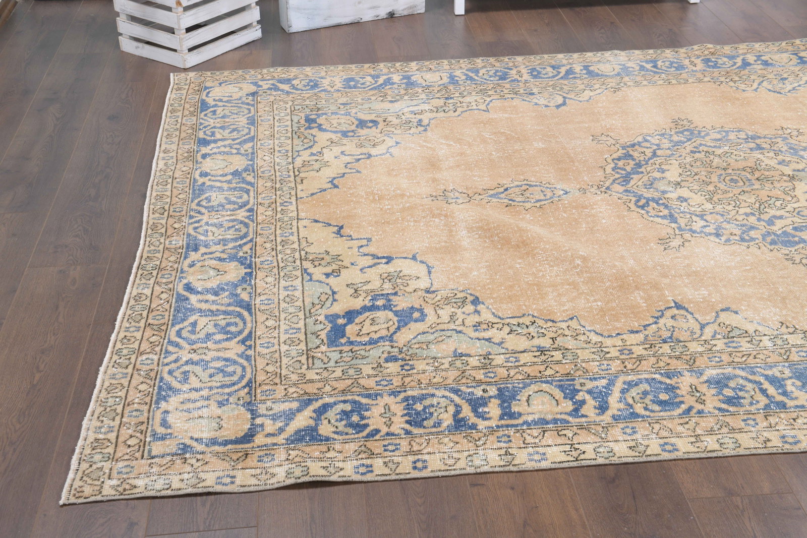8x10 OVERSIZE AREA RUG - 7