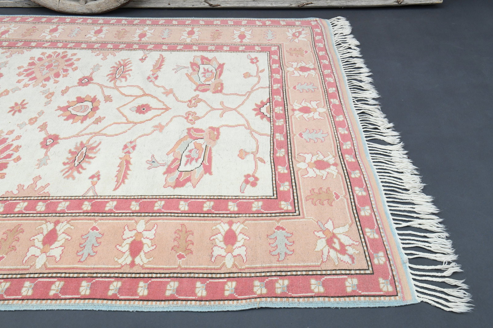 7x10 TURKISH MILAS CARPET, - 7