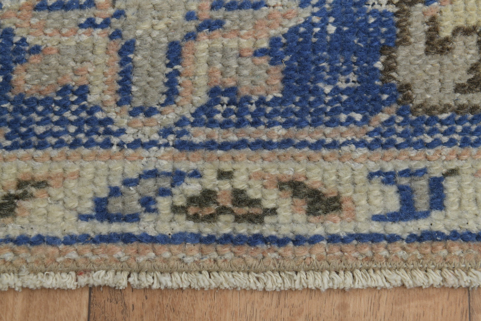 6x9 TURKISH RUG, Faded Pink - 7