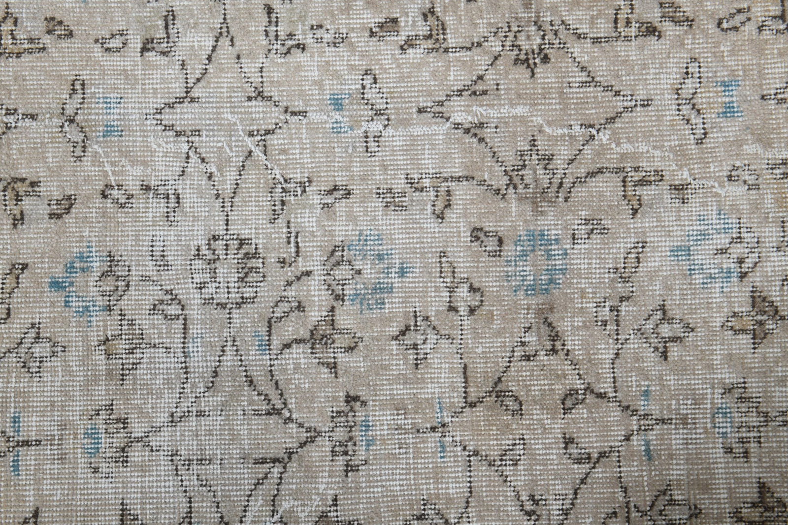 6.5x8.3 ft, TURKISH AREA RUG - 4