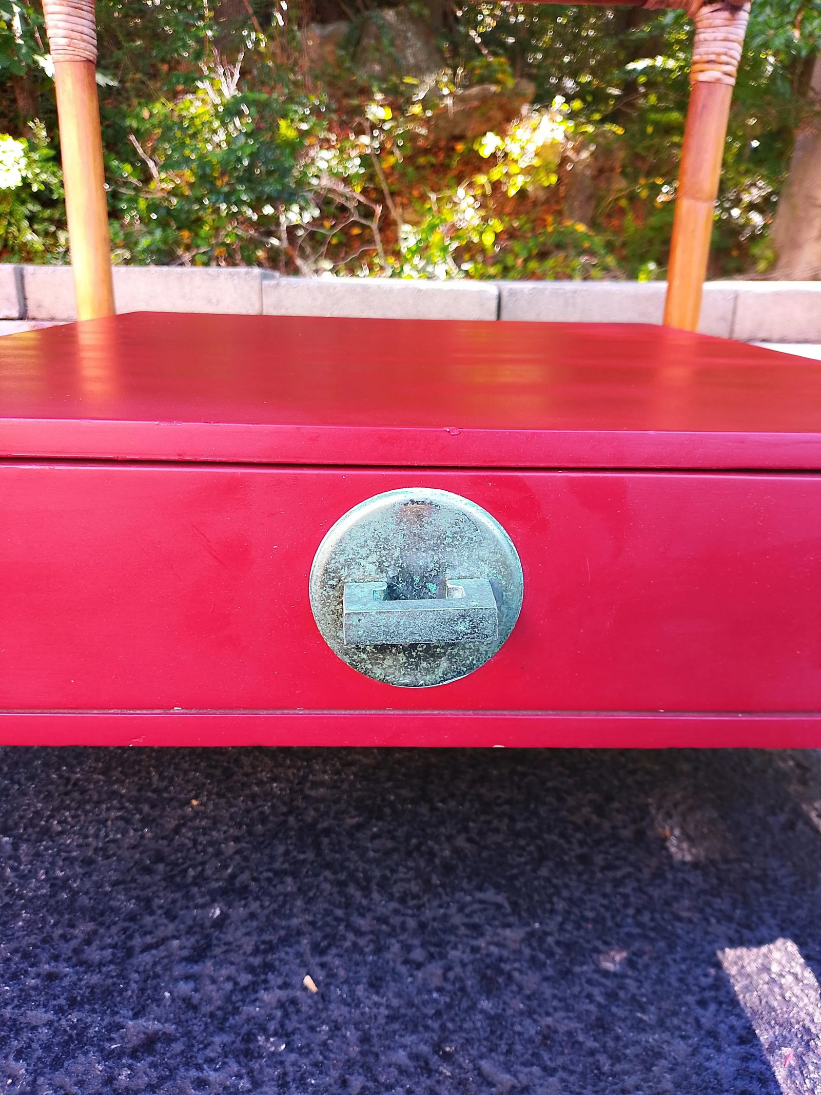 John Wisner for Ficks Reed Attributed Rattan Side Table With Chinese Red Drawer and Nickel Hardware - 2