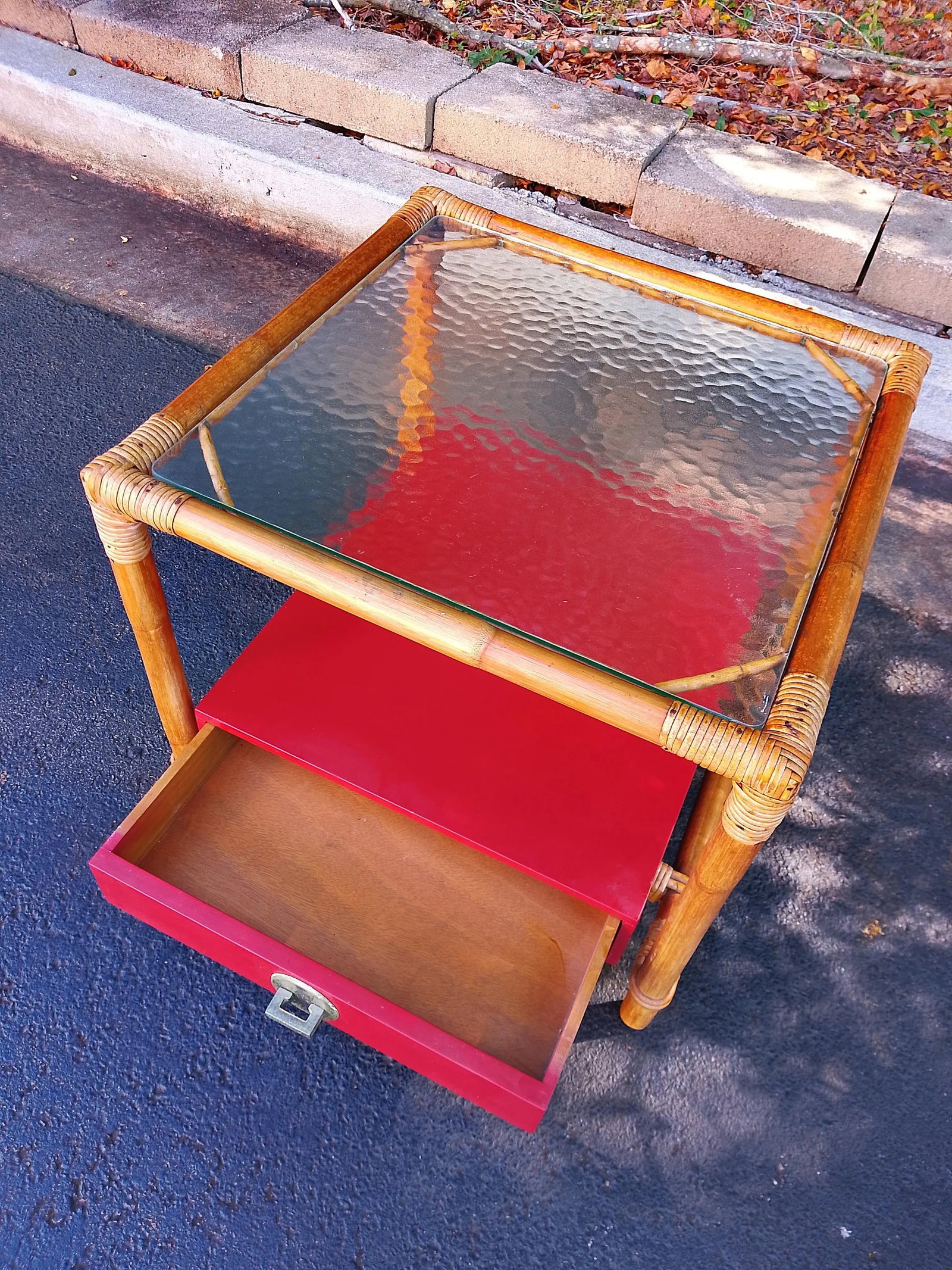 John Wisner for Ficks Reed Attributed Rattan Side Table With Chinese Red Drawer and Nickel Hardware - 3