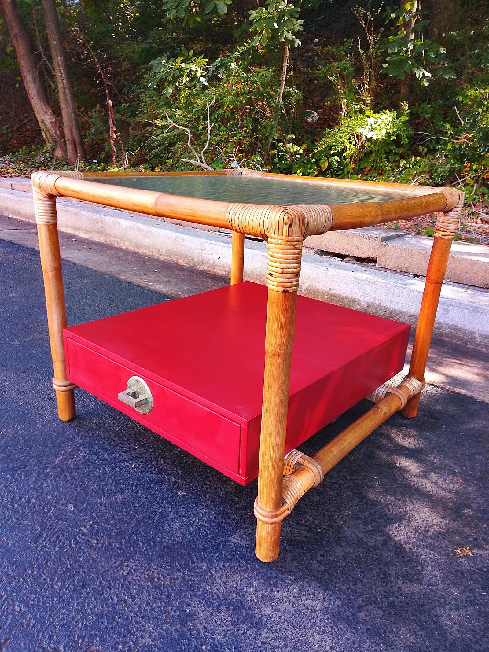 John Wisner for Ficks Reed Attributed Rattan Side Table With Chinese Red Drawer and Nickel Hardware - 5