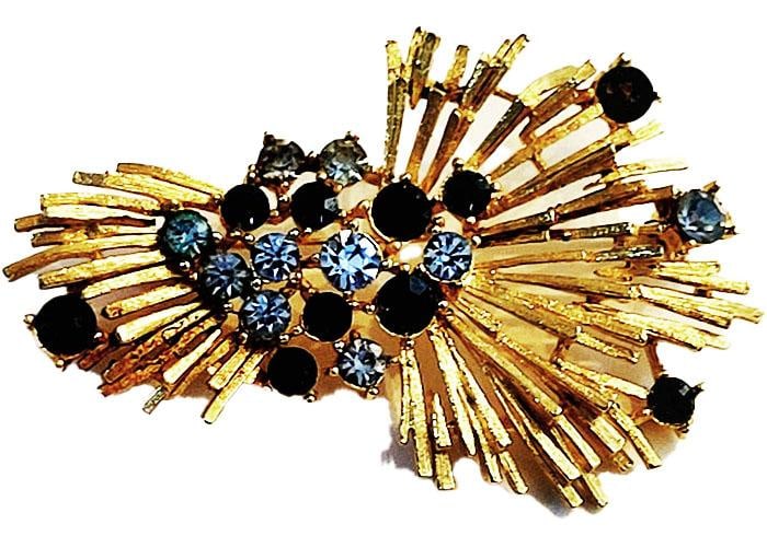 Lisner Starburst Spray Brooch With Blue Rhinestones - Signed - 2