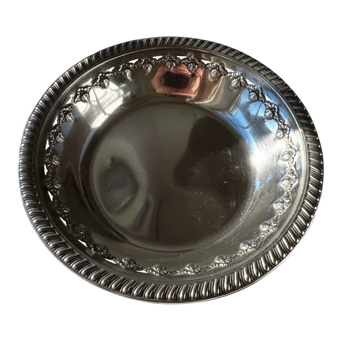 Mid 20th Century Reed & Barton X473 Sterling Silver Bowl With Floral Repoussé Rim: An authentic Reed & Barton sterling silver bowl in the X473 pattern, distinguished by an elegantly detailed floral and gadrooned rim. Crafted in fine American sterling silver, this piece reflects the