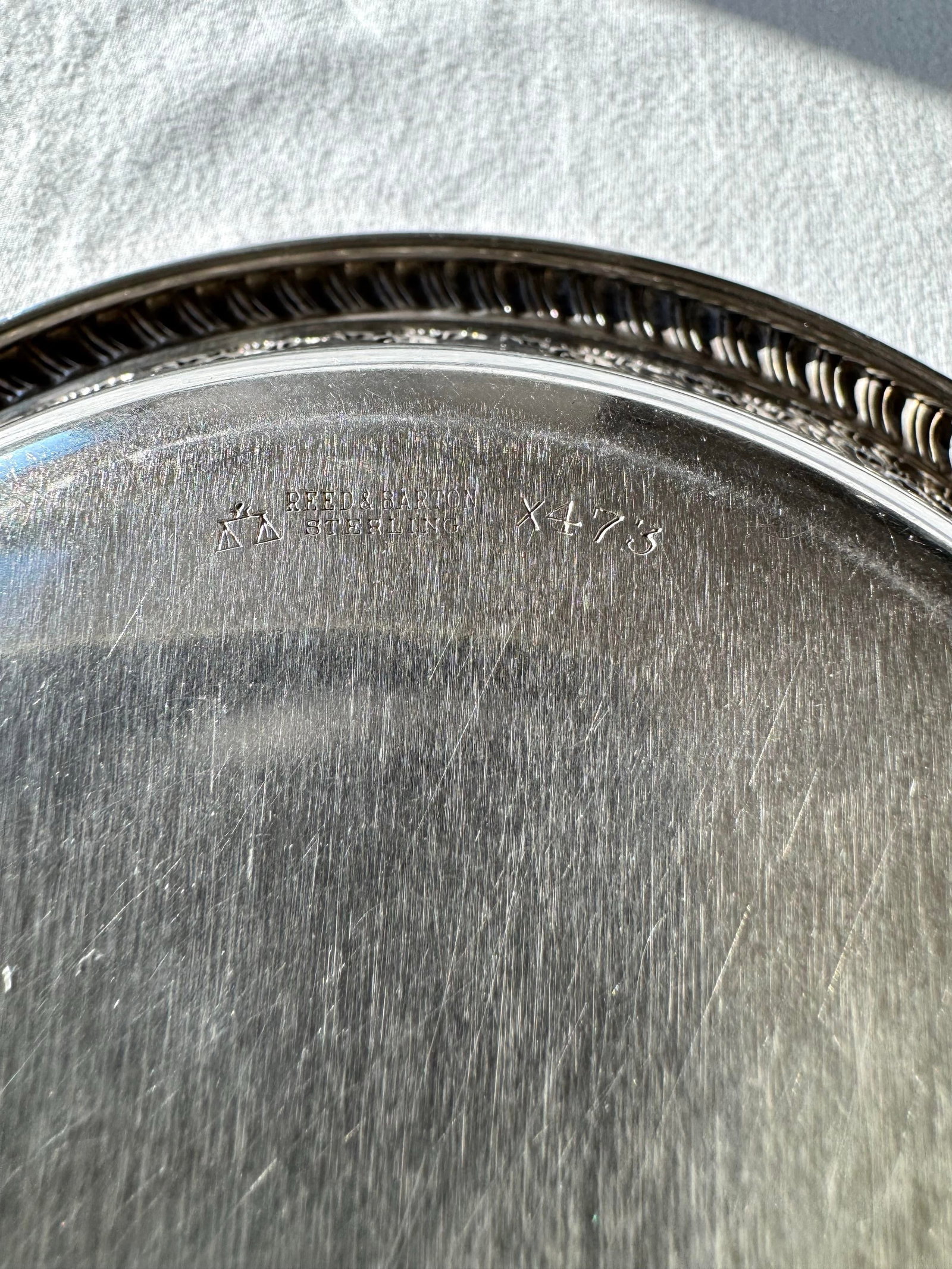 Mid 20th Century Reed & Barton X473 Sterling Silver Bowl With Floral Repoussé Rim - 5