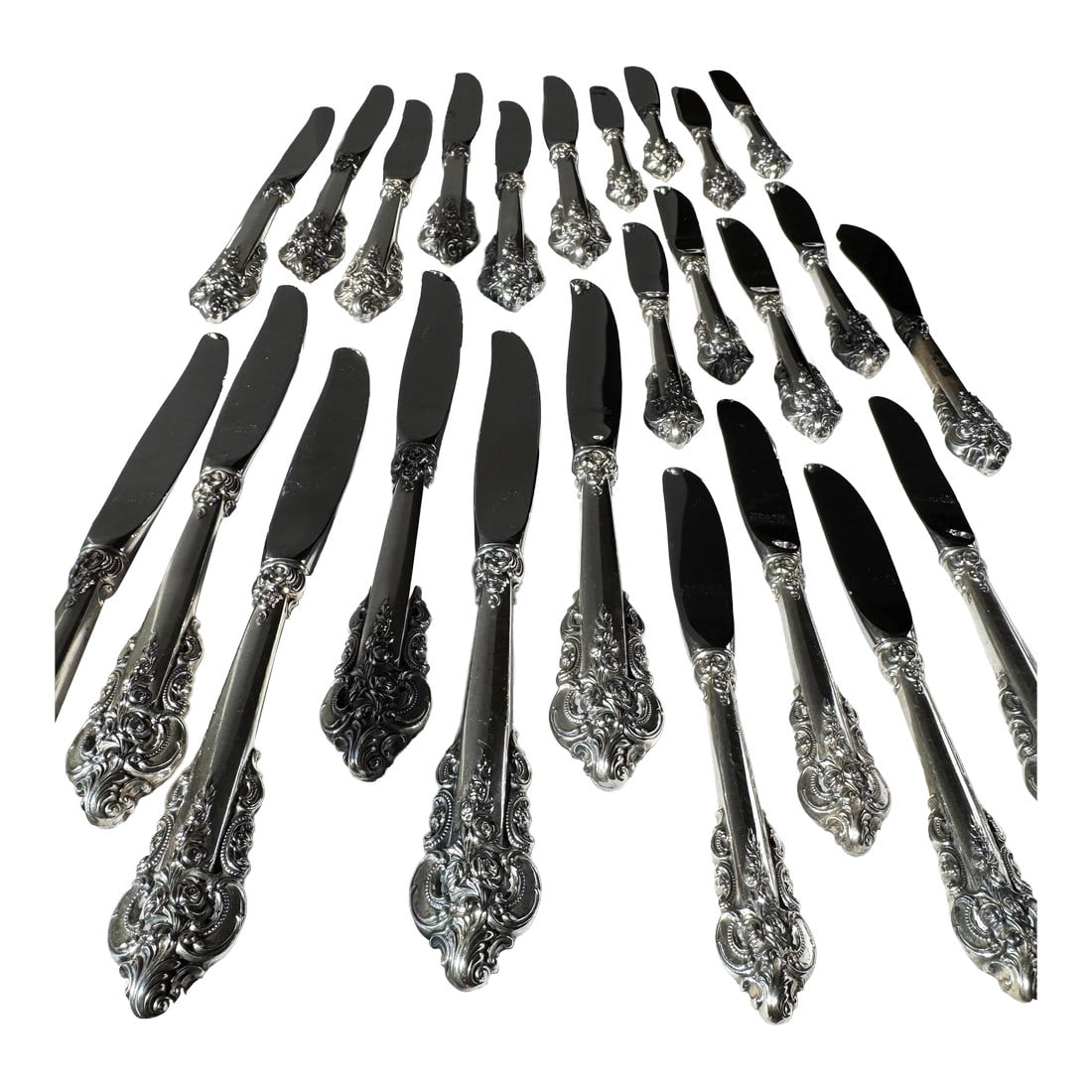 Mid 20th Century Wallace Sterling Silver Handle Dinner Knives – Grande Baroque Pattern, (1 of 12)