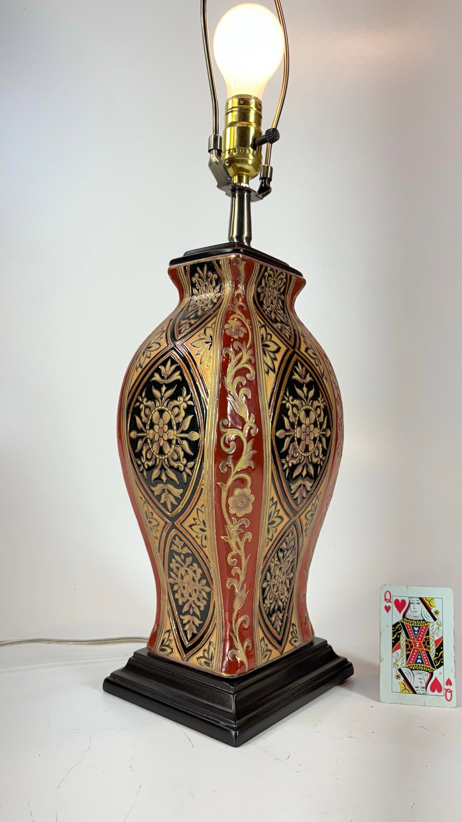 Italian Rococo Style Glazed Enamel Porcelain Gilded Vase Lamp the Bombay Co. - 8