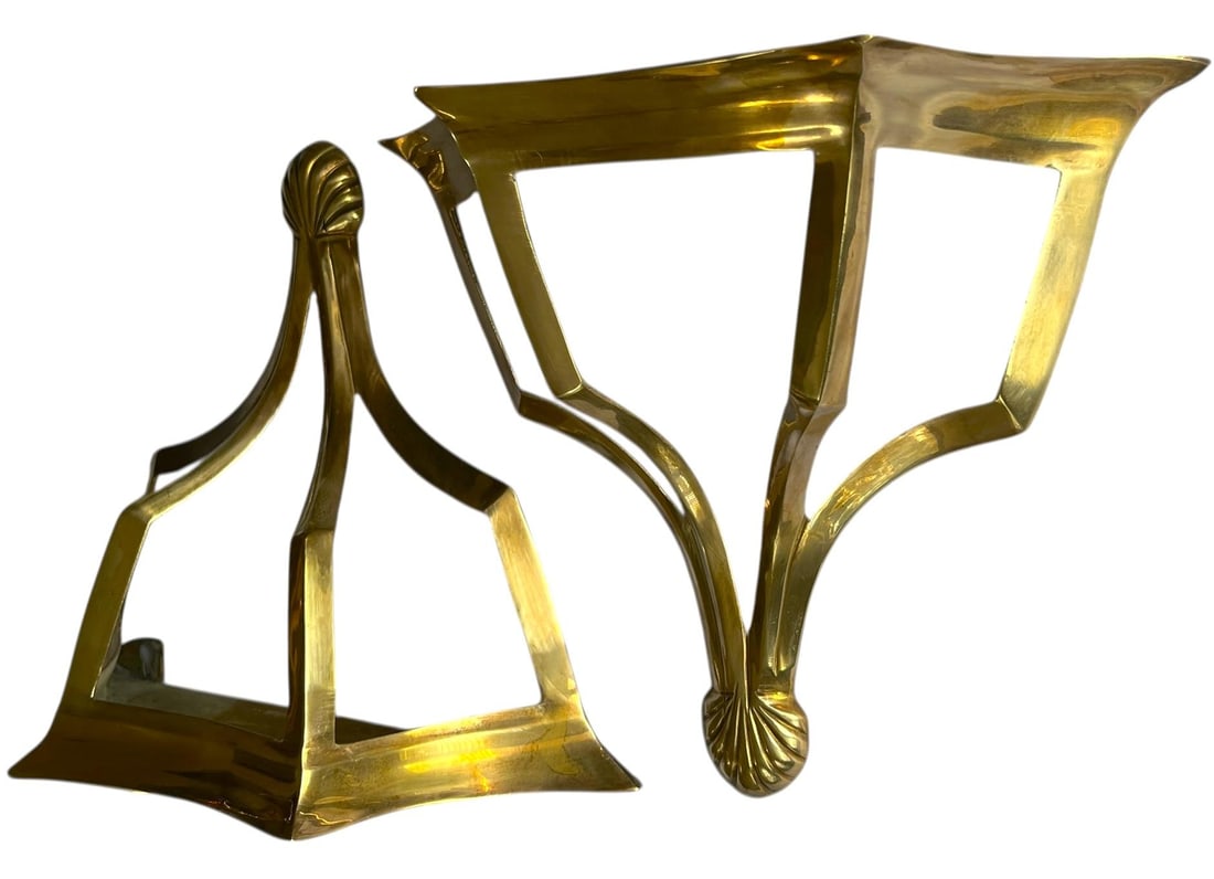 Set of 4 Vintage Solid Brass Chinoiserie Pagoda Wall Brackets With Shell Motif - 3