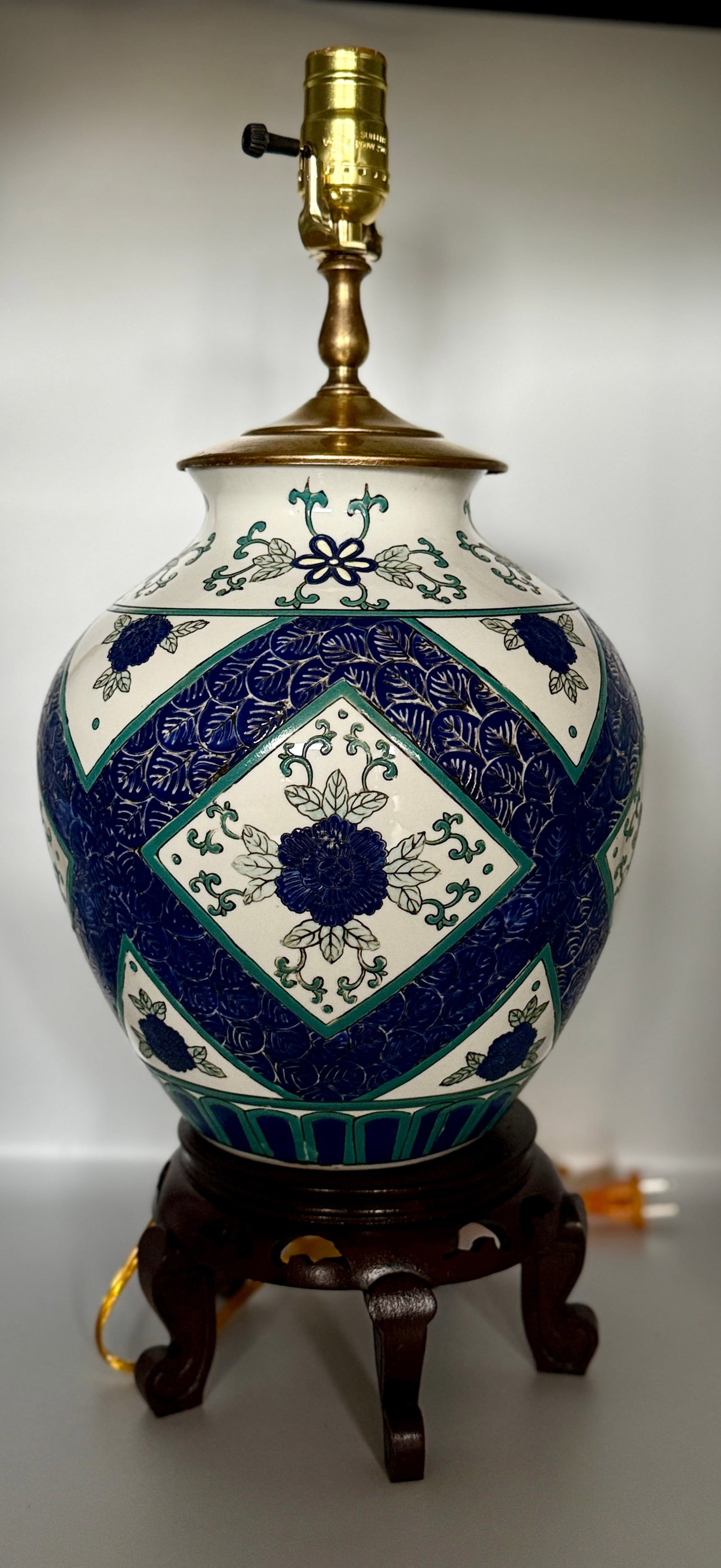 Vintage Blue & White Chinoiserie Ginger Jar Lamps With Custom Teal Linen Shades - a Pair - 4