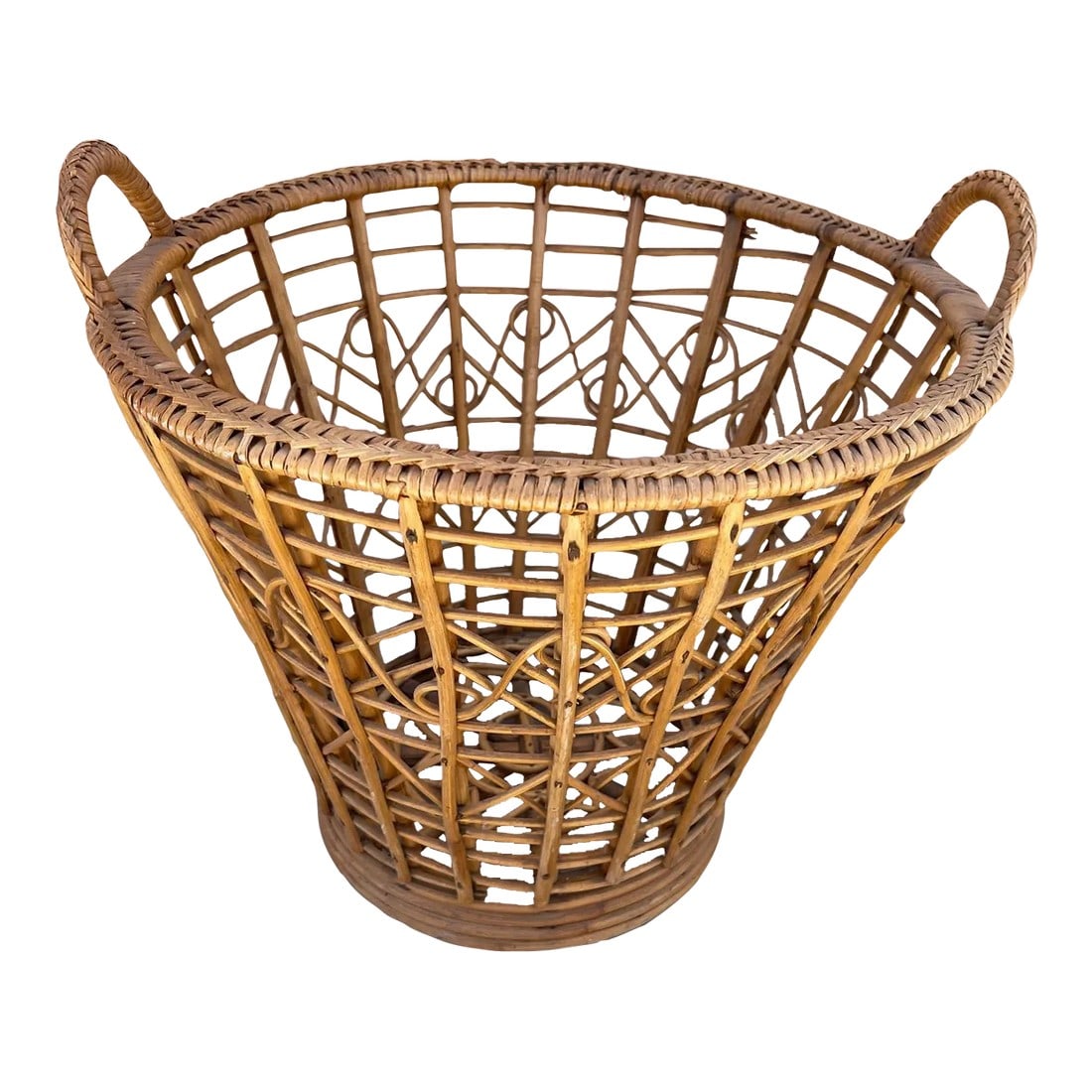 Vintage Rustic European Woven Wicker/Rattan Wastebasket: Vintage Woven Wicker/Rattan Wastebasket with a braided top rim. Has handles and a zigzag pattern. Very unique and a great addition to your boho, coastal home. 14in x 14x 12in h Condition: