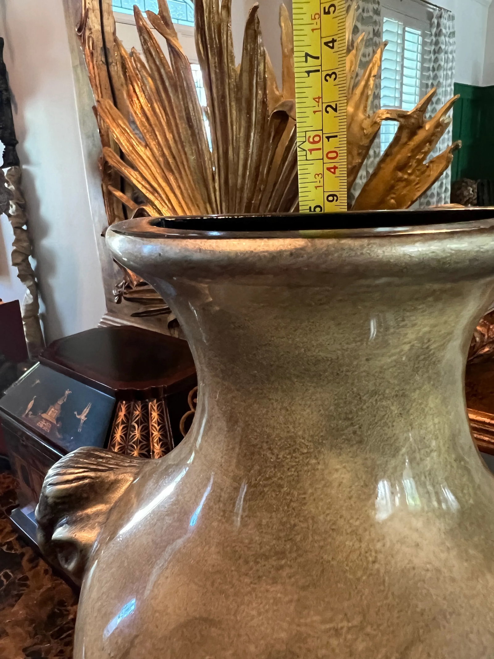 Bombay Swan Wall Pocket - 7