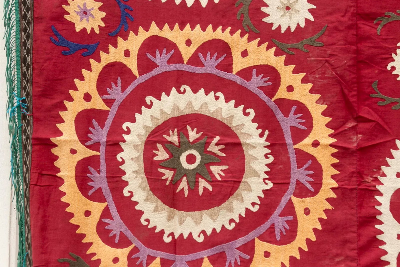 Mid-Century Mandawa Suzani Throw - 4