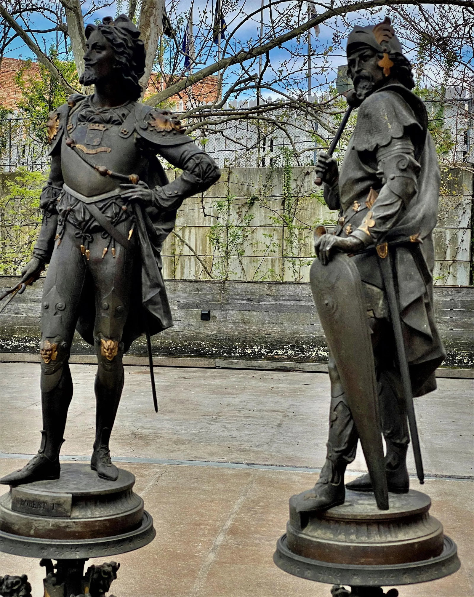 Pair of Late 19th Century Palatial Spelter Medieval Statues Roland & Robert I on Stands - 3