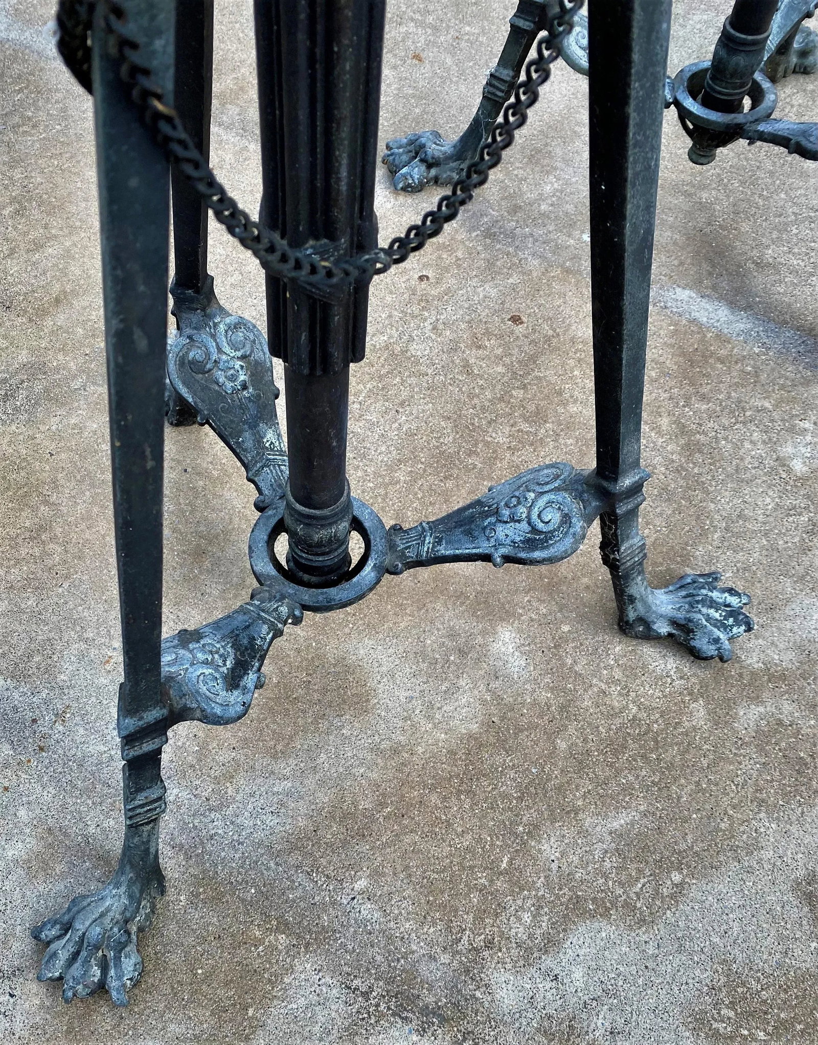 Pair of Late 19th Century Palatial Spelter Medieval Statues Roland & Robert I on Stands - 9