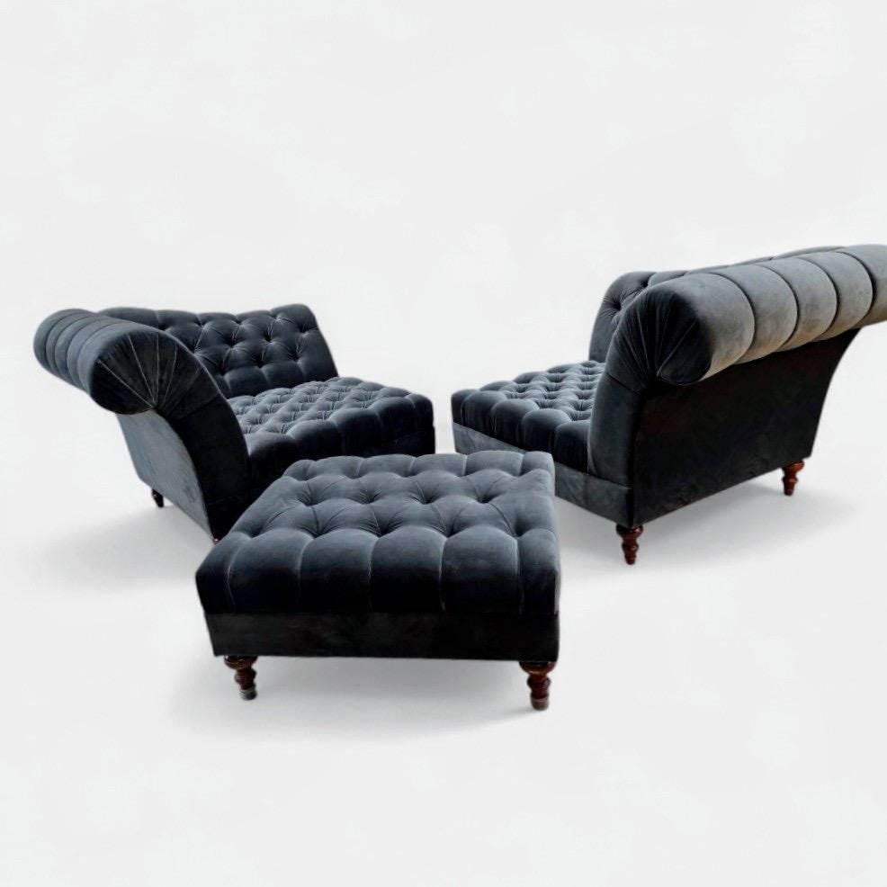 Vintage Chesterfield Style Tufted Lounge Chairs and Ottoman Set by Bernhardt Salon Interiors Newly - 7