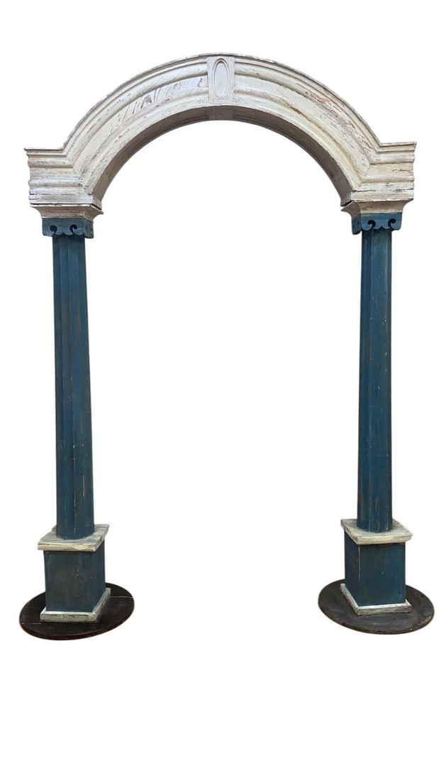 Vintage French Style Architectural Dual Column Free Standing Archway - 7