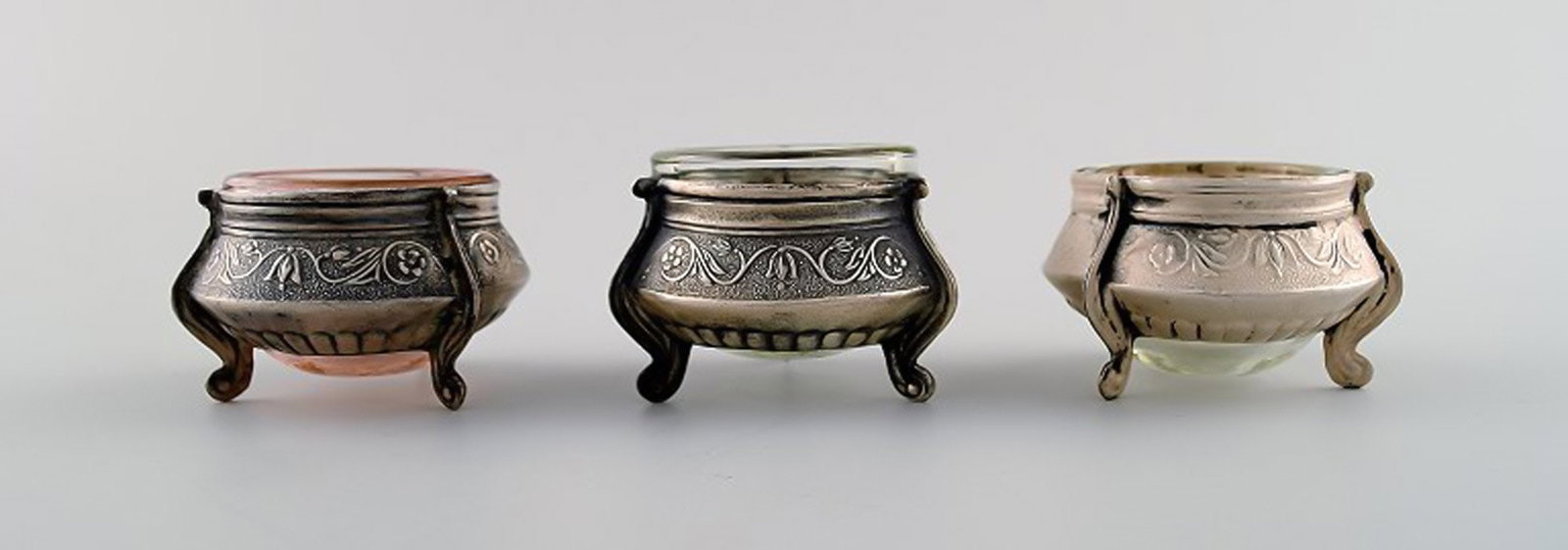 3 Russian salt cellar with glass insert, approx. 1900. (1 of 4)
