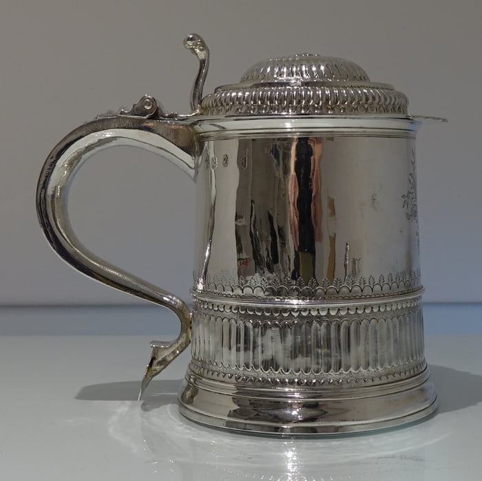 Early 18th Century Antique Queen Anne Britannia Silver Lidded Tankard London 1704 Humphrey Payne - 2