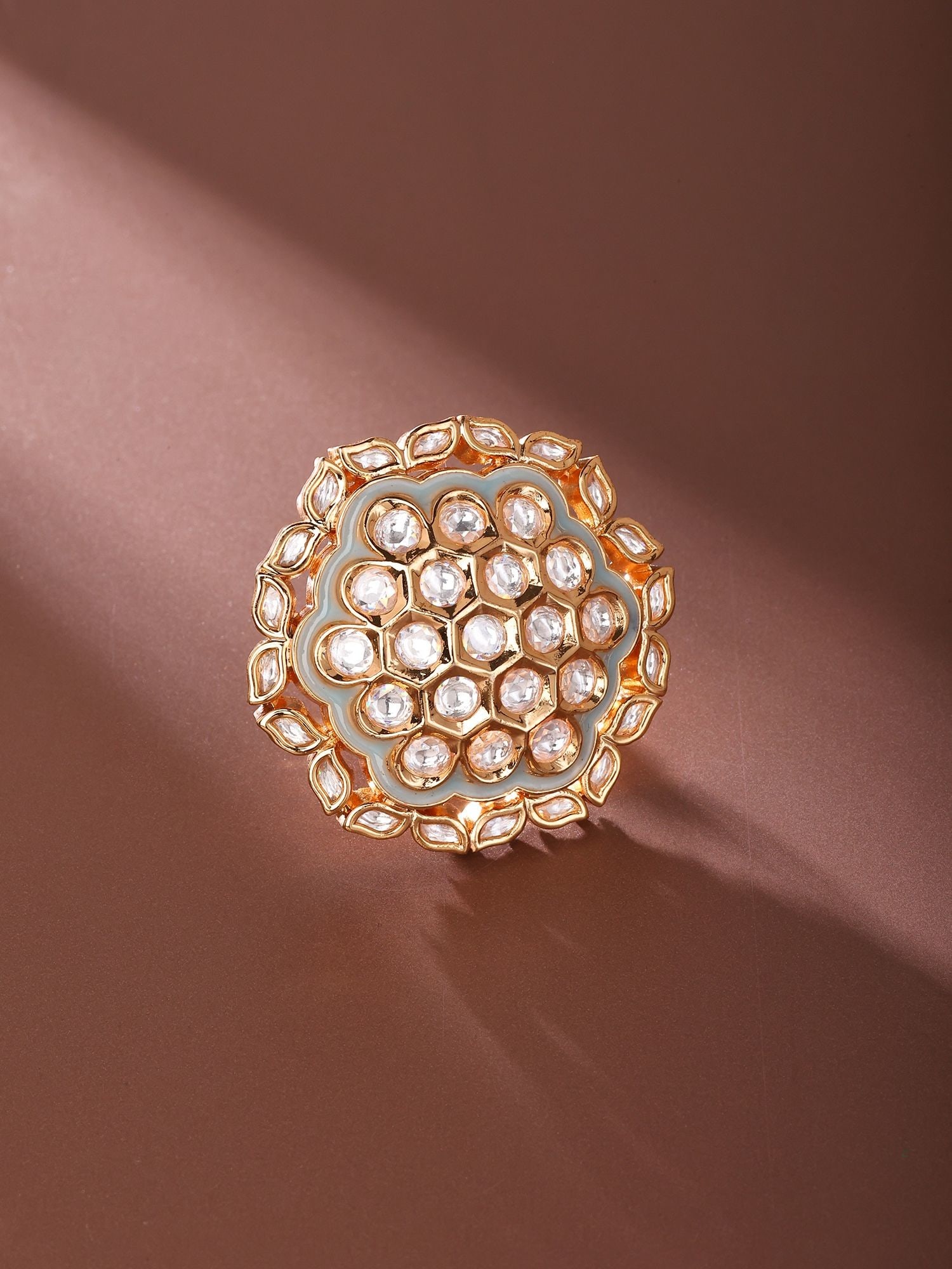 Honeycomb Design Kundan Adjustable Statement Ring: Title:Honeycomb Design Kundan Adjustable Statement Ring Description:Honeycomb Design Kundan Adjustable Statement Ring Reference:itemcode : JA0217 Reserve: $54.00 Shipping: Domestic: Shipping rates are
