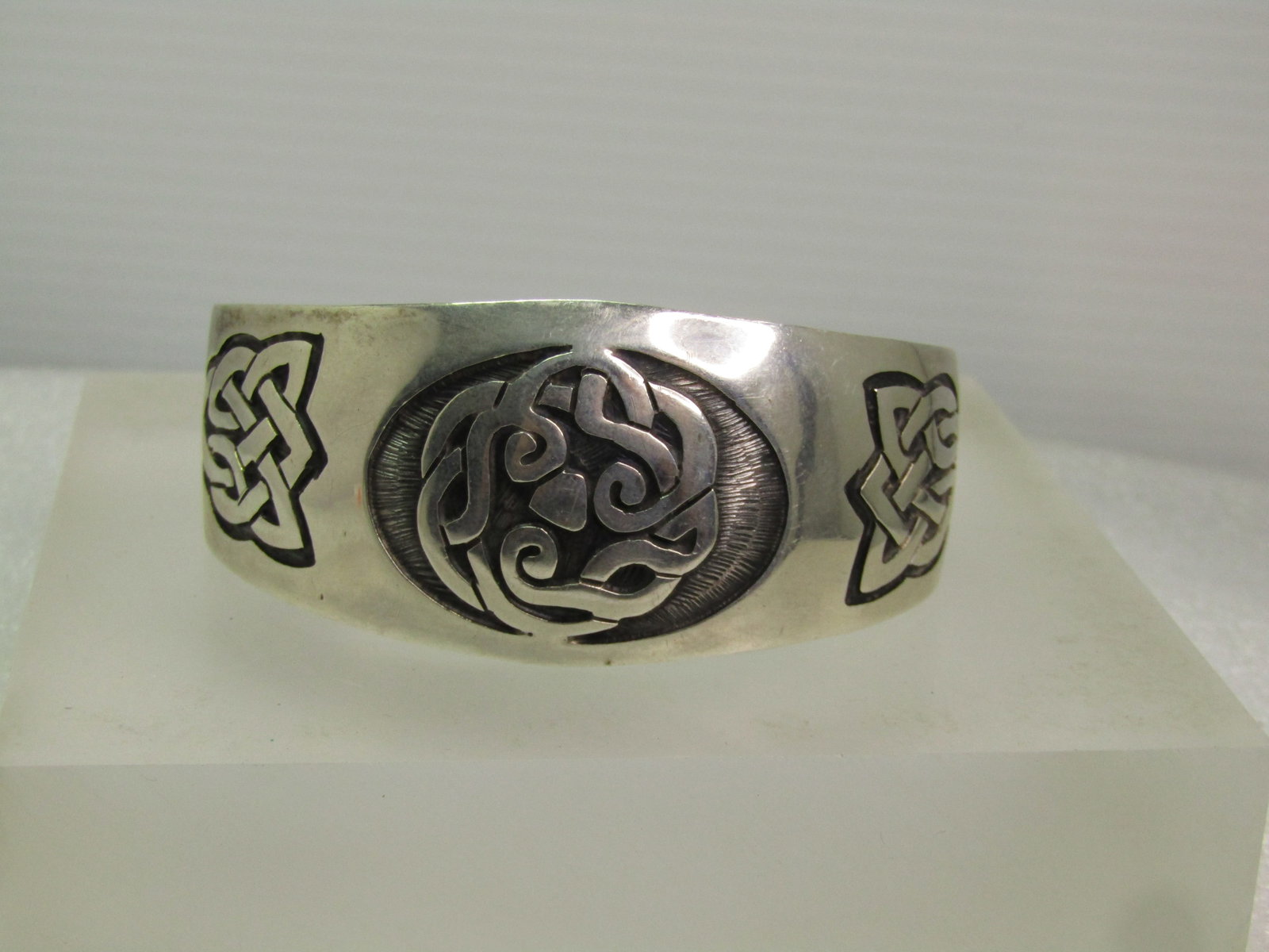 Vintage Sterling Celtic Knot Cuff Bracelet, Mexico, Signed TM253, 1980's-1990's (1 of 7)
