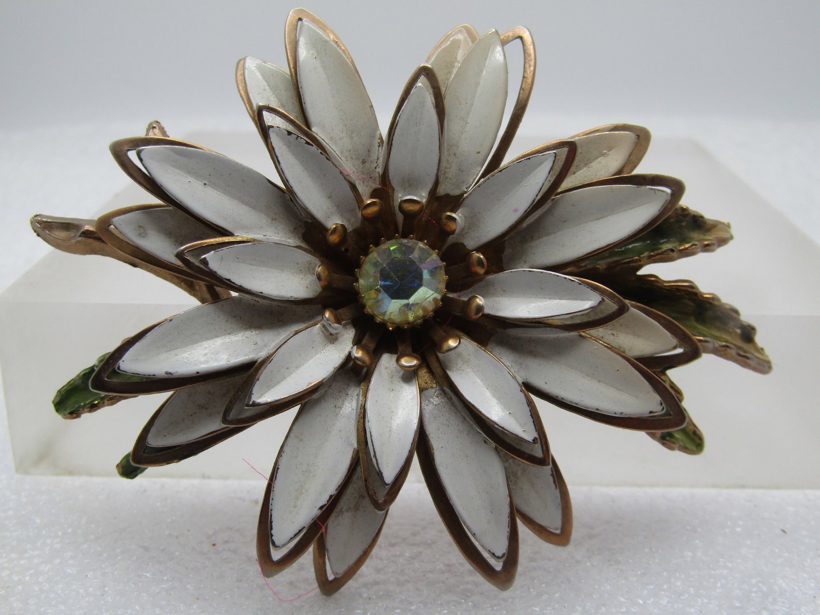 Vintage Tiered white Enameled Daisy Brooch with Stem, 1950's-1960's (1 of 5)