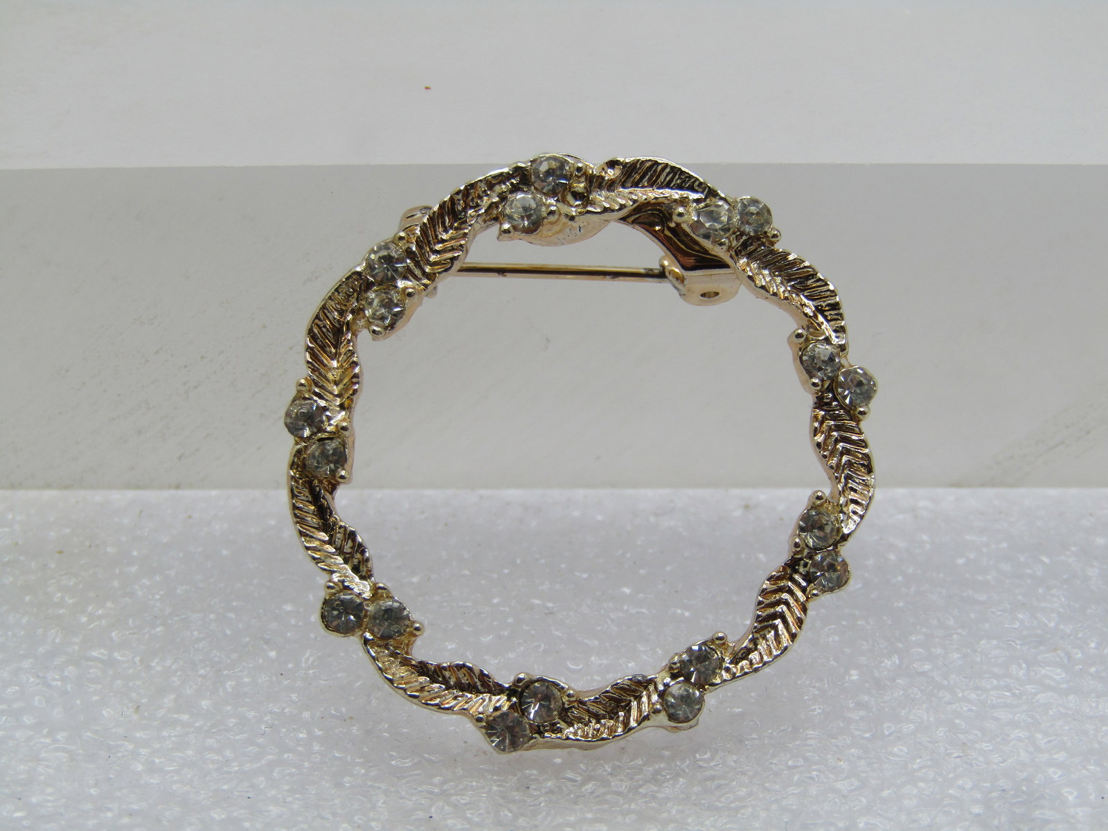 Vintage Leaves with Rhinestone Circle Brooch, 1960's-1970's, Signed Gerry's (1 of 6)