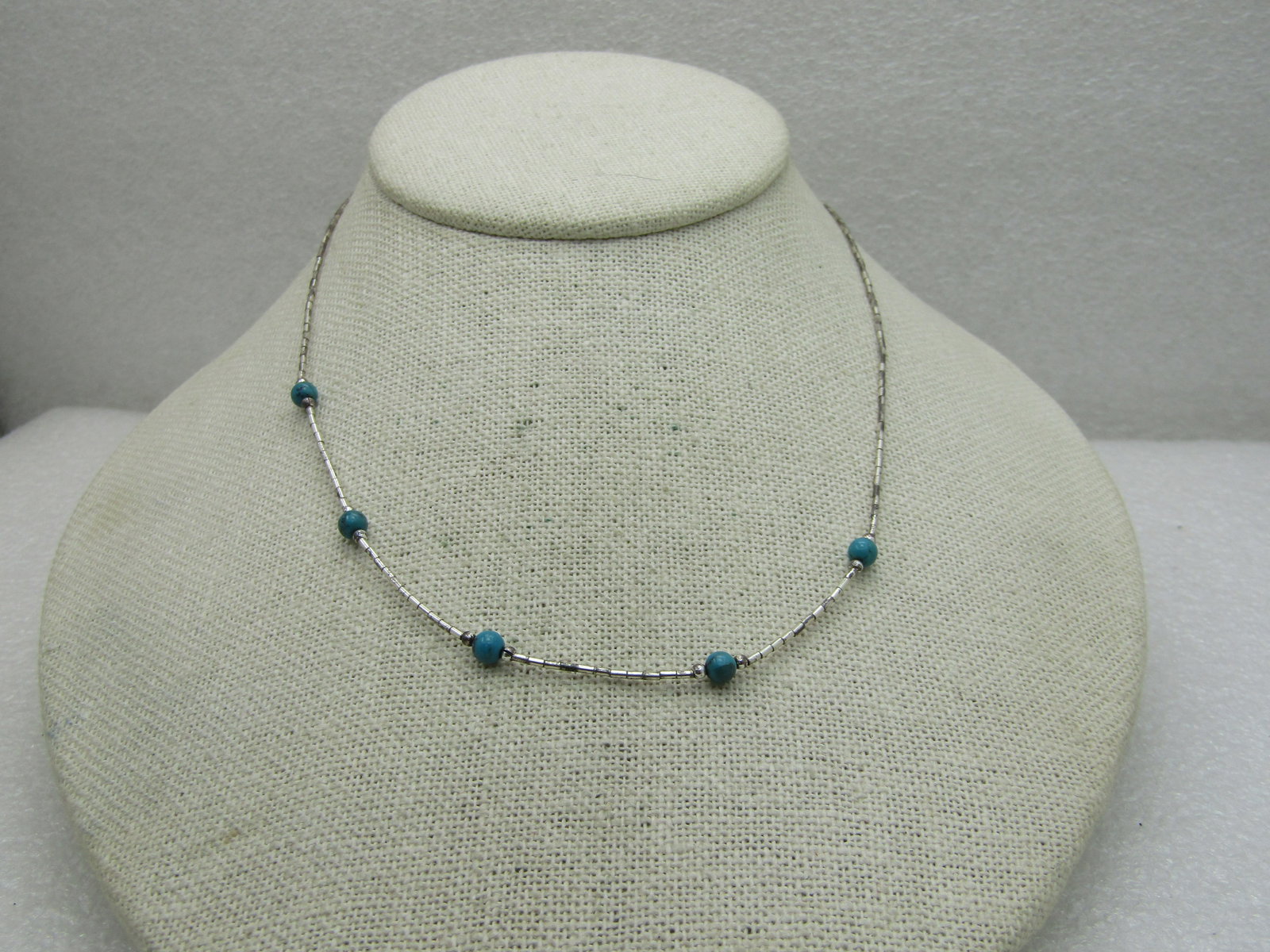 Vintage Southwestern Turquoise Necklace, 16" (NL) (1 of 6)