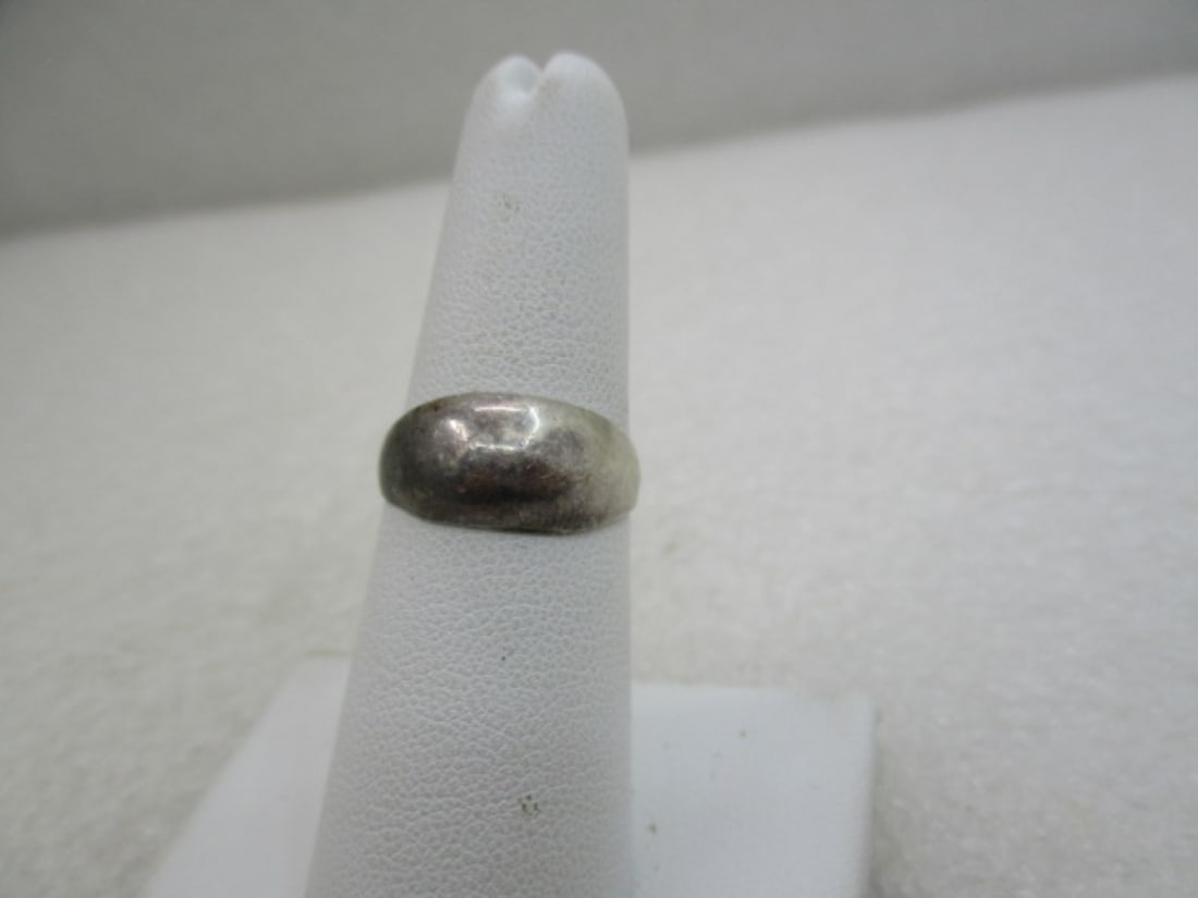 Vintage Sterling Silver Domed Ring, Sz. 6.5 NL (1 of 6)