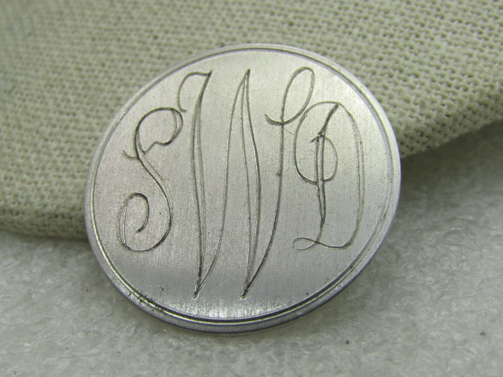 Vintage Faux Moonstone Rosary, 21.5", Woodgrain Crucifix: Vintage Faux Moonstone Rosary, 21.5", Woodgrain Crucifix, 1960's. Silver tone cross and intersectional piece which is Blessed Mother on front, hold child and the back is a crest with gold tone.