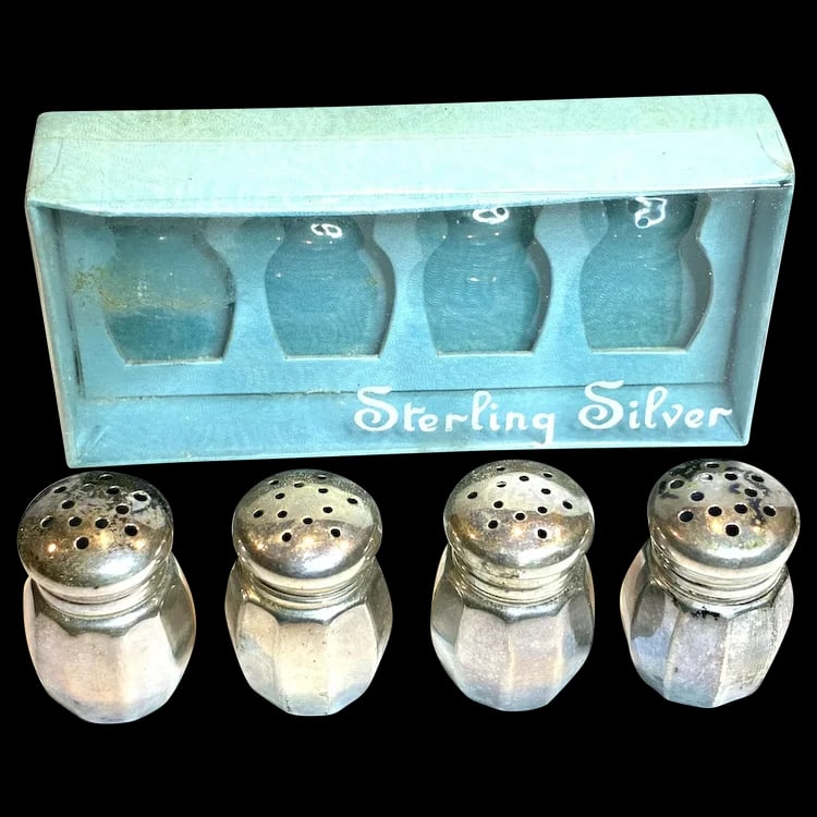 Vintage Reed & Barton Sterling Silver Mini Salt & Pepper Shakers (1 of 4)