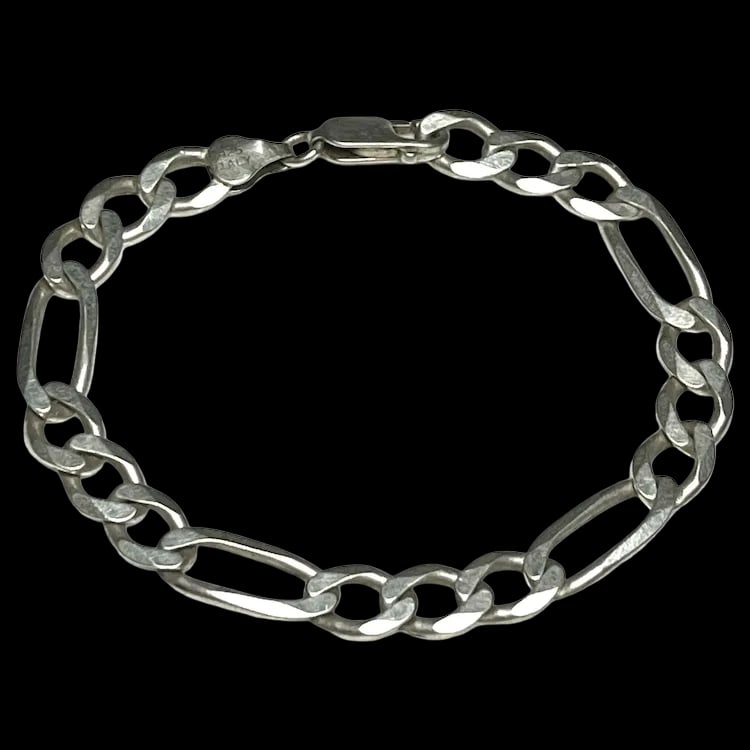 Estate Sterling Silver Flat Figaro Bracelet (1 of 5)
