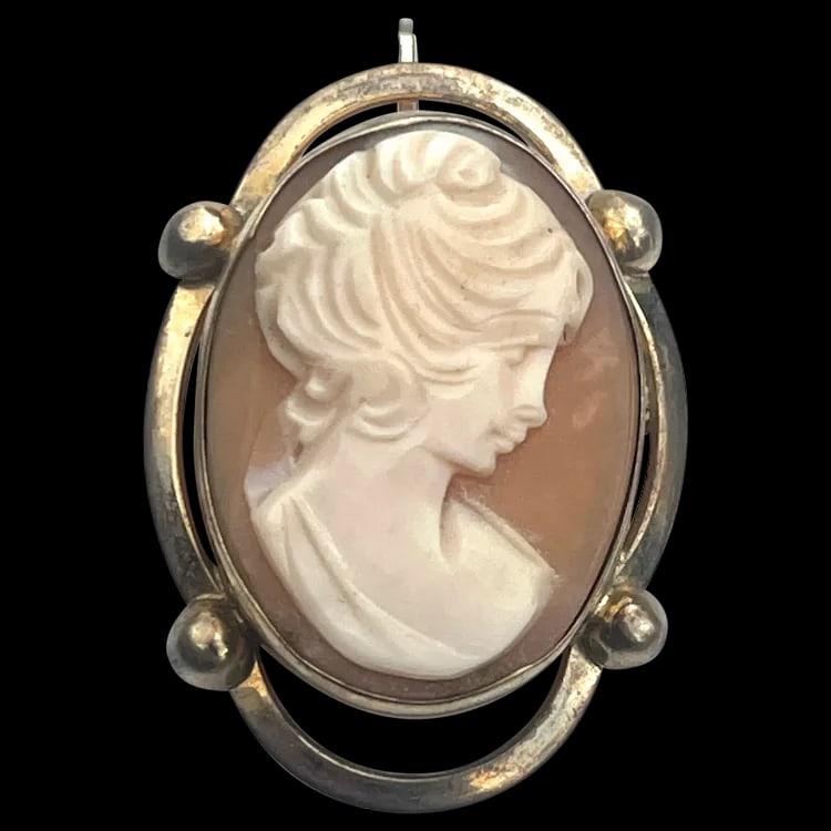 Vintage Modernist Shell Cameo Brooch/Retractable Pendant (1 of 5)