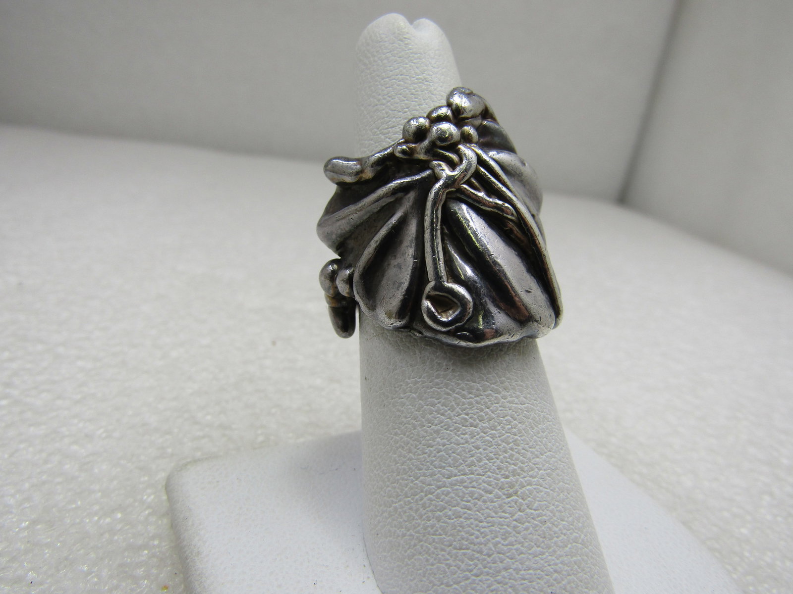 Vintage Sterling Leaf Vine Ring, Nature, Sz. 7, Cigar Band (1 of 7)
