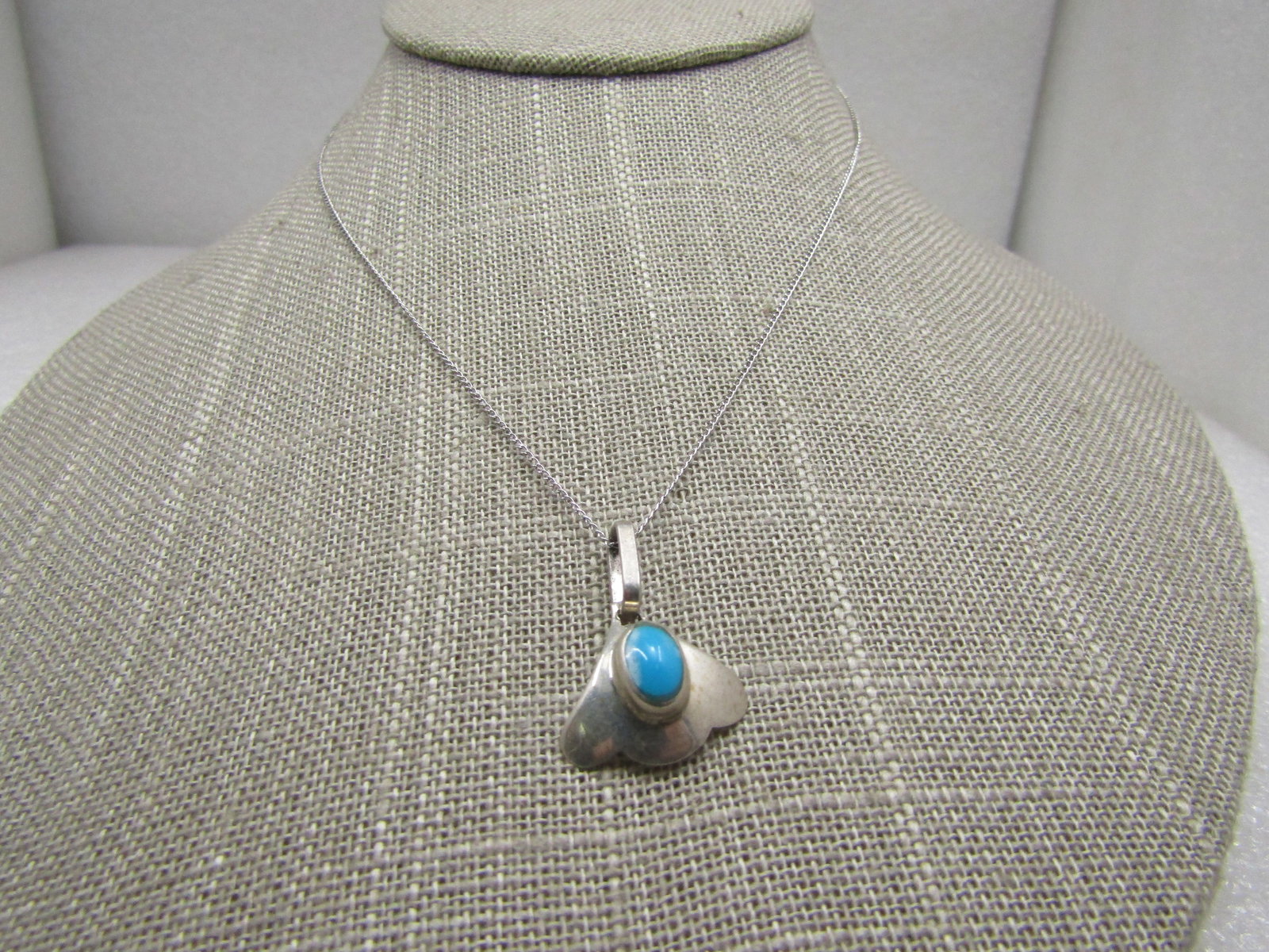 Sterling Mexico Turquoise Necklace 17", Modern (1 of 6)