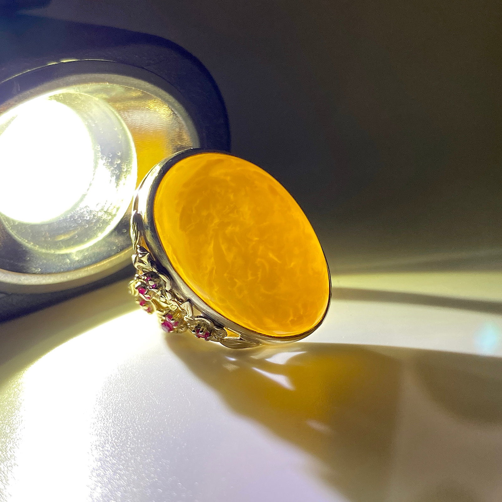 Unique and Beautiful Amber Ring with Garnets - 10