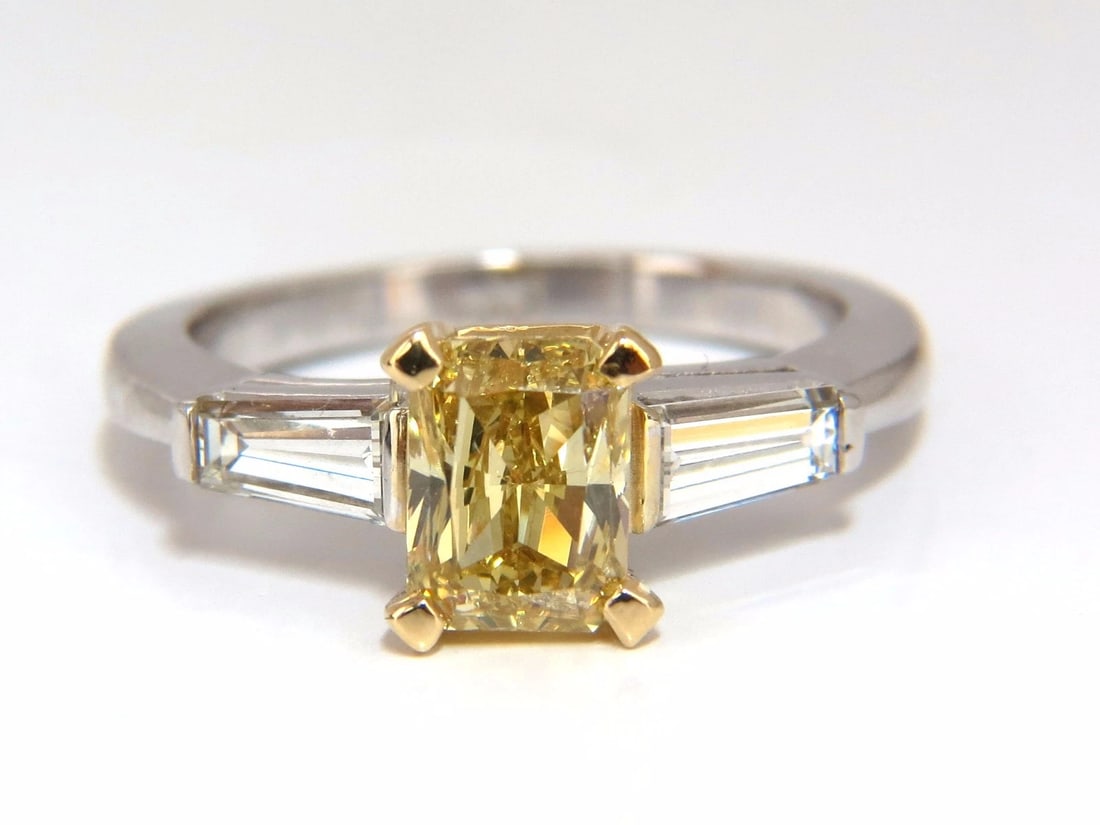GIA Certified natural 1.37ct. Fancy Yellow Radiant cut diamond ring 14kt** (1 of 7)
