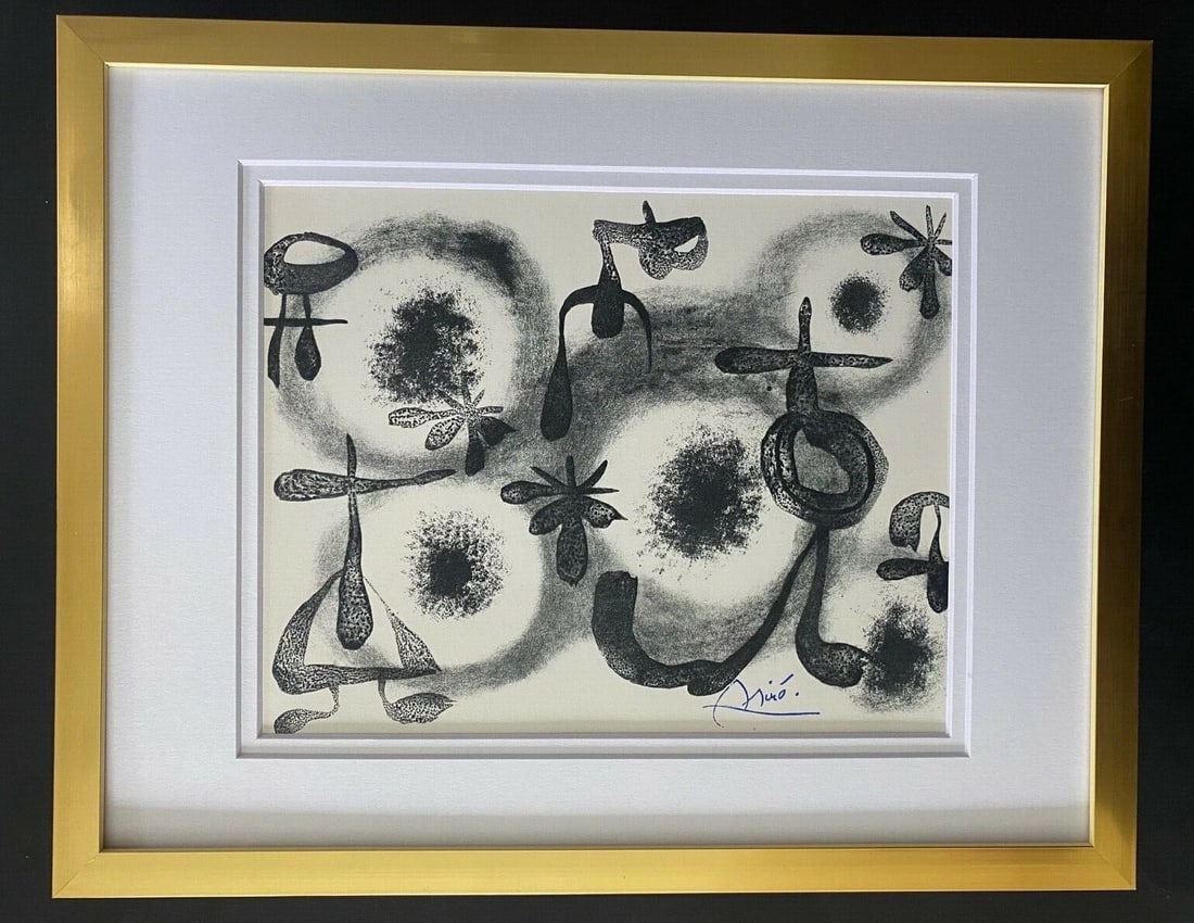 JOAN MIRO 1971 BEAUTIFUL SIGNED PRINT MATTED 11 X 14: This is a Beautiful and Scarce 1971 Print After JOAN MIRO FACSIMILE SIGNED IN INK Professionally Matted to be Framed at Home on your Favorite 11 x 14 Printed in Beautiful Paper in Barcelona, after