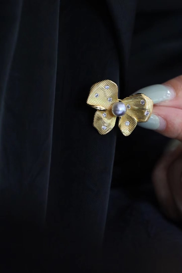 Silver Pearl Pendant - 4