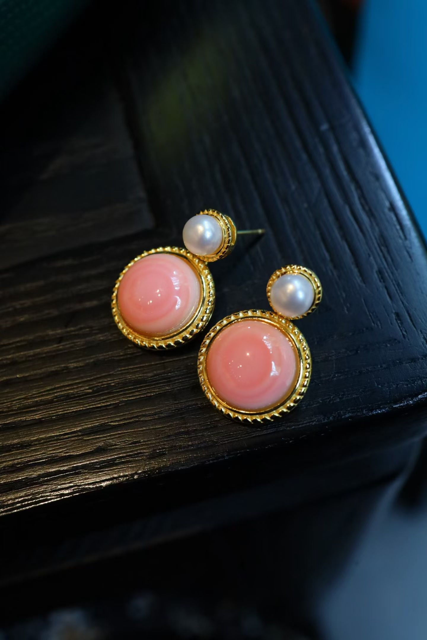 Silver Natural Queen Shell Pearl Earrings - 3