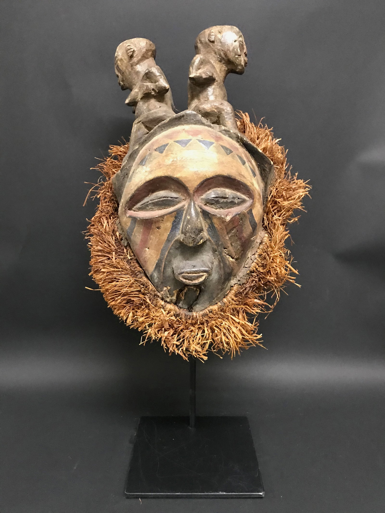 Carved Wood Kuba Mask with Display Stand (1 of 9)